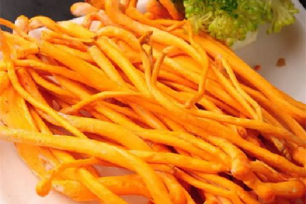 蟲草花的市場價是多少 蟲草花和什么一起煲湯最好 蟲草花的市場價是多少 蟲草花和什么一起煲湯最好