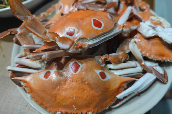 三眼蟹為什么沒(méi)人吃 三眼蟹會(huì)不會(huì)有寄生蟲 三眼蟹為什么沒(méi)人吃 三眼蟹會(huì)不會(huì)有寄生蟲