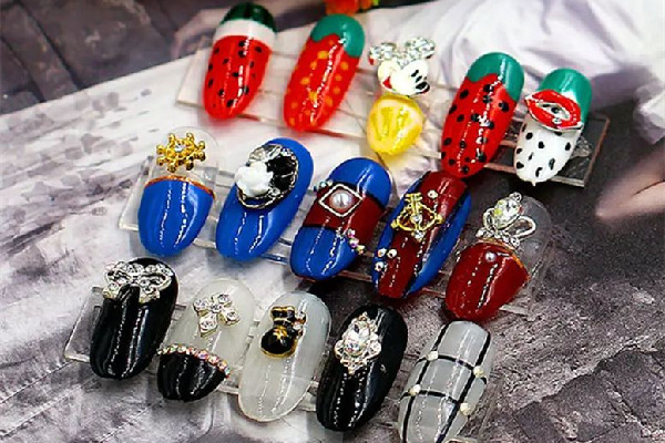 甲片怎么修剪 甲片可以自己剪短嗎 甲片怎么修剪 甲片可以自己剪短嗎