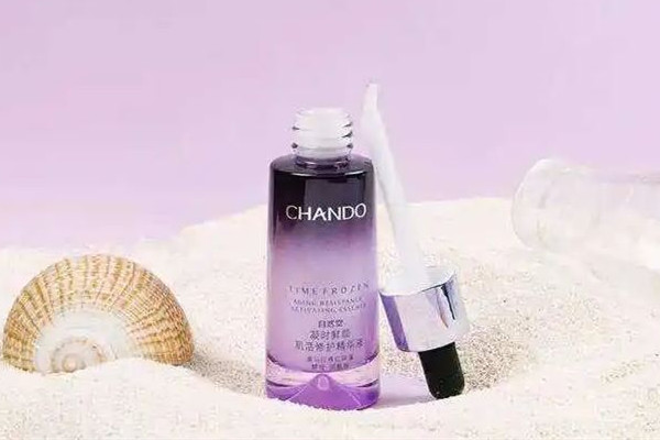 自然堂小紫瓶精華液有修復(fù)效果嗎 自然堂小紫瓶精華液可以天天用嗎 自然堂小紫瓶精華液有修復(fù)效果嗎 自然堂小紫瓶精華液可以天天用嗎