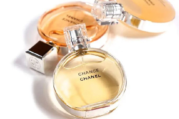 香奈兒邂逅香水怎么辨別正品 香奈兒邂逅香水會(huì)變色嗎 香奈兒邂逅香水怎么辨別正品 香奈兒邂逅香水會(huì)變色嗎