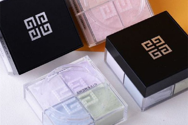 紀梵希散粉怎么看生產(chǎn)日期和保質(zhì)期 紀梵希散粉放水里真的可以防