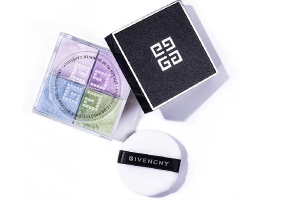 紀(jì)梵希散粉和蜜粉餅?zāi)膫€(gè)好 紀(jì)梵希散粉用久了不好出粉怎么辦