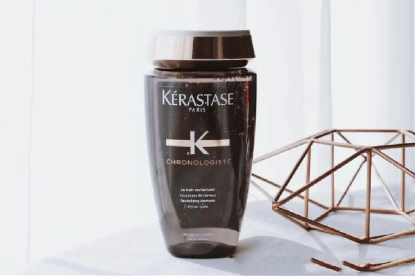 卡詩(shī)黑鉆洗發(fā)水的功效 卡詩(shī)黑鉆洗發(fā)水是什么香味