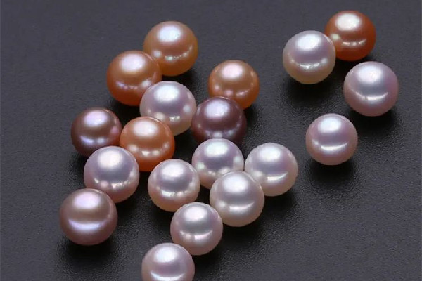 淡水珍珠怎么辨別真假 淡水珍珠會(huì)不會(huì)掉皮