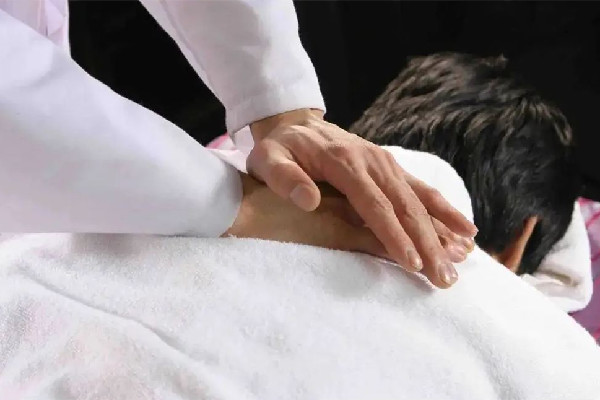 光谷天地琉璃時(shí)光美容會(huì)所全身按摩手法怎么樣 全身按摩多長(zhǎng)時(shí)間合適