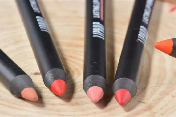 唇線筆哪個牌子好用 唇線筆買什么牌子好 唇線筆哪個牌子好用 唇線筆買什么牌子好