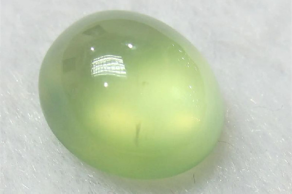 葡萄石買回來可以直接戴嗎 葡萄石買回來怎么保養(yǎng) 葡萄石買回來可以直接戴嗎 葡萄石買回來怎么保養(yǎng)