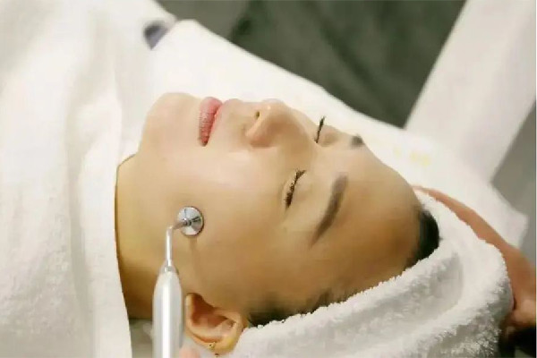 中南路漾膚皮膚管理面部清潔后感覺皮膚怎么樣 面部清潔用什么產(chǎn)品比較好 中南路漾膚皮膚管理面部清潔后感覺皮膚怎么樣 面部清潔用什么產(chǎn)品比較好