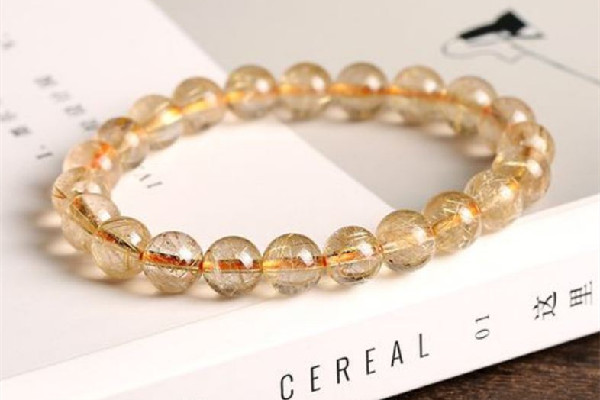 發(fā)晶是天然的水晶嗎 發(fā)晶和黃水晶哪個更旺財 發(fā)晶是天然的水晶嗎 發(fā)晶和黃水晶哪個更旺財