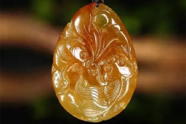 黃翡翠屬于什么檔次 黃翡翠是什么樣的 黃翡翠屬于什么檔次 黃翡翠是什么樣的