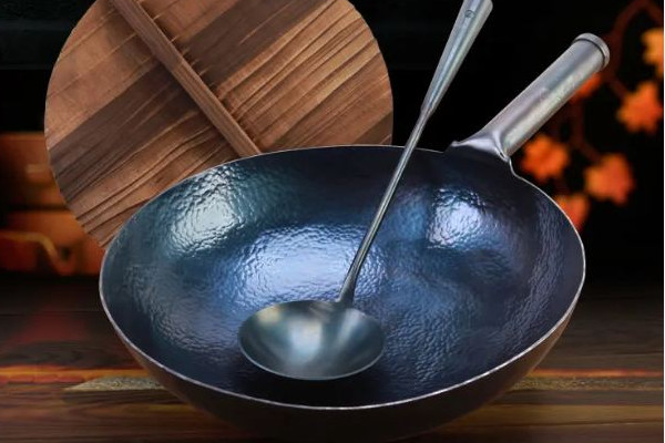 鐵鍋怎么開鍋不生銹不粘鍋 鐵鍋開鍋和不開鍋有啥區(qū)別 鐵鍋怎么開鍋不生銹不粘鍋 鐵鍋開鍋和不開鍋有啥區(qū)別