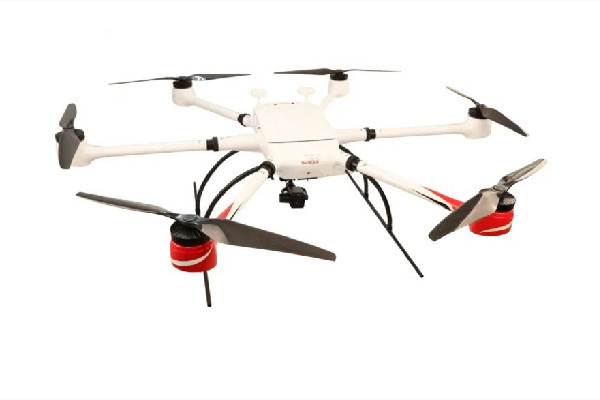 玩徒跳河露光頭被警方無人機(jī)發(fā)現(xiàn) 無人機(jī)可以飛多遠(yuǎn) 玩徒跳河露光頭被警方無人機(jī)發(fā)現(xiàn) 無人機(jī)可以飛多遠(yuǎn)