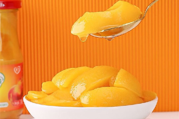 黃桃罐頭可以放多久 黃桃罐頭過期了還能吃嗎 黃桃罐頭可以放多久 黃桃罐頭過期了還能吃嗎