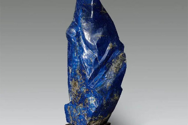 青金石的功效和作用 青金石對(duì)眼睛好嗎 青金石的功效和作用 青金石對(duì)眼睛好嗎