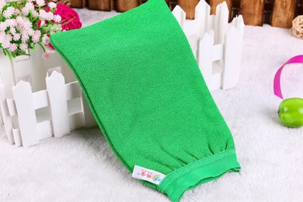 搓澡巾發(fā)霉了還能用嗎 搓澡巾發(fā)霉了怎么清洗 搓澡巾發(fā)霉了還能用嗎 搓澡巾發(fā)霉了怎么清洗