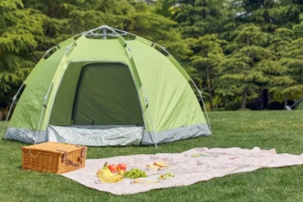 女子露營一天被村民4次索費 露營要帶些什么東西 女子露營一天被村民4次索費 露營要帶些什么東西