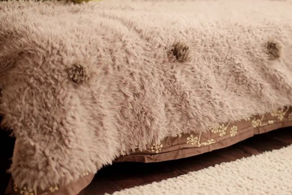 毛毯可以直接蓋在身上嗎 毛毯買(mǎi)回來(lái)能直接睡嗎