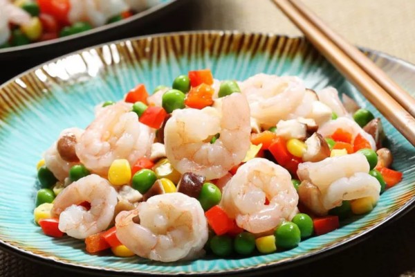 蝦仁是活蝦剝的還是死蝦剝的 蝦仁是怎么加工出來的 蝦仁是活蝦剝的還是死蝦剝的 蝦仁是怎么加工出來的