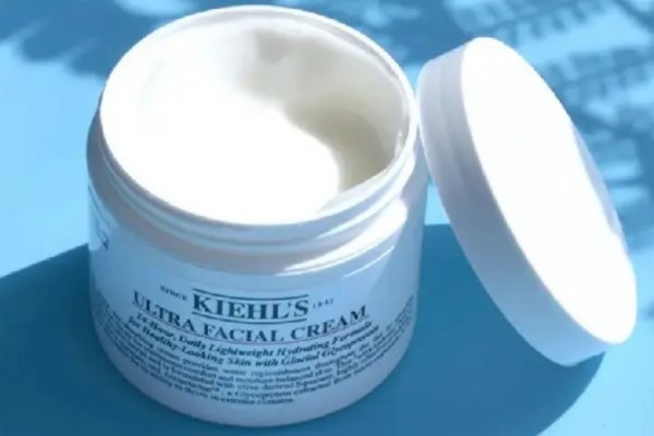 保濕面霜排行榜前十名 哪家面霜保濕效果好 保濕面霜排行榜前十名 哪家面霜保濕效果好