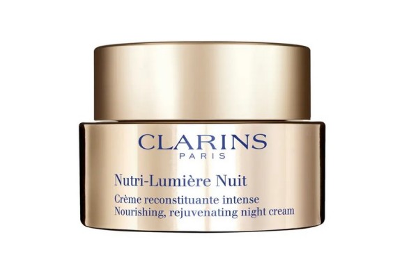 保濕面霜使用方法 保濕面霜什么季節(jié)用 保濕面霜使用方法 保濕面霜什么季節(jié)用