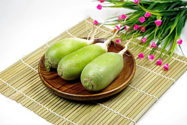 綠蘿卜空心了還能吃嗎 綠蘿卜吃多少合適 綠蘿卜空心了還能吃嗎 綠蘿卜吃多少合適