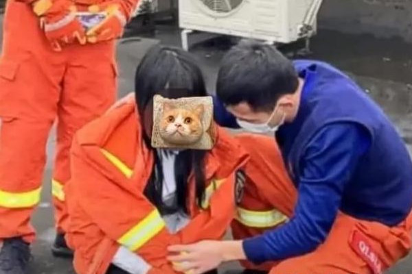 跳樓女孩怕砸到人報警求疏散人群 心情不好怎么調節(jié)情緒