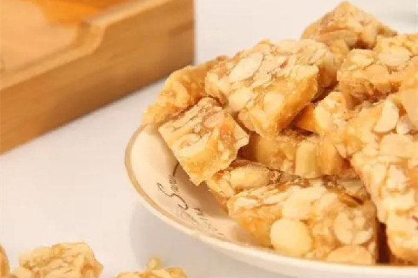 花生糖是酸性還是堿性 花生糖吃多了會得糖尿病嗎 花生糖是酸性還是堿性 花生糖吃多了會得糖尿病嗎