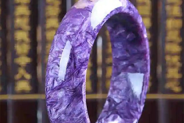 紫龍晶有抗癌的功效嗎 紫龍晶對人體有什么好處 紫龍晶有抗癌的功效嗎 紫龍晶對人體有什么好處