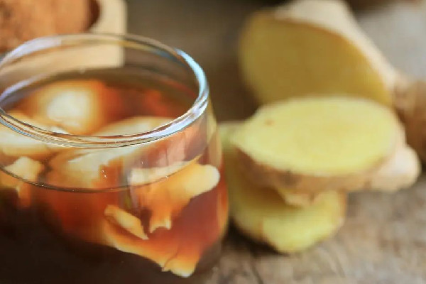 生姜紅糖水是用老姜好還是用鮮姜 生姜紅糖水怎么煮 生姜紅糖水是用老姜好還是用鮮姜 生姜紅糖水怎么煮