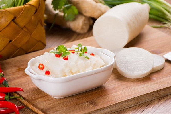 白蘿卜煮水是帶皮還是不帶皮煮 白蘿卜煮水怎么做止咳 白蘿卜煮水是帶皮還是不帶皮煮 白蘿卜煮水怎么做止咳