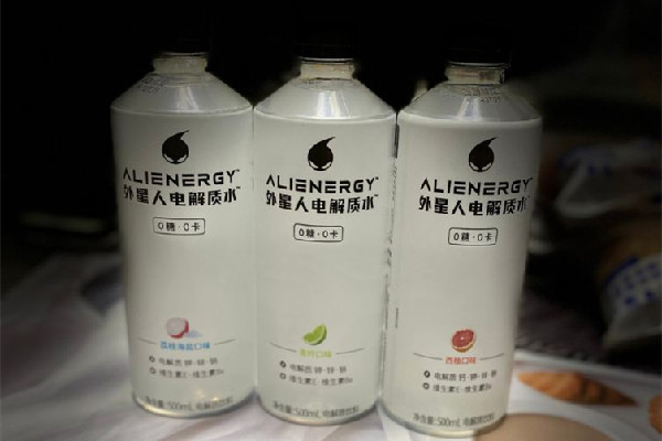 外星人電解質(zhì)水可以加熱喝嗎 外星人電解質(zhì)水喝多少合適 外星人電解質(zhì)水可以加熱喝嗎 外星人電解質(zhì)水喝多少合適