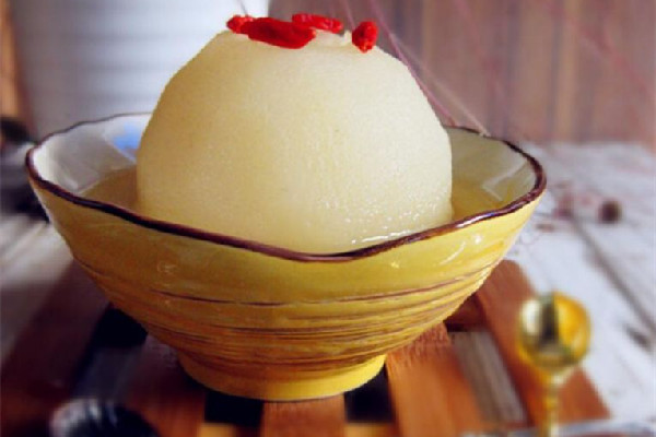 冰糖燉雪梨什么梨最好 冰糖燉雪梨可以用香梨嗎 冰糖燉雪梨什么梨最好 冰糖燉雪梨可以用香梨嗎