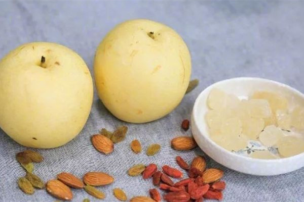 冰糖燉雪梨會(huì)加重咳嗽嗎 冰糖燉雪梨吃多久見(jiàn)效
