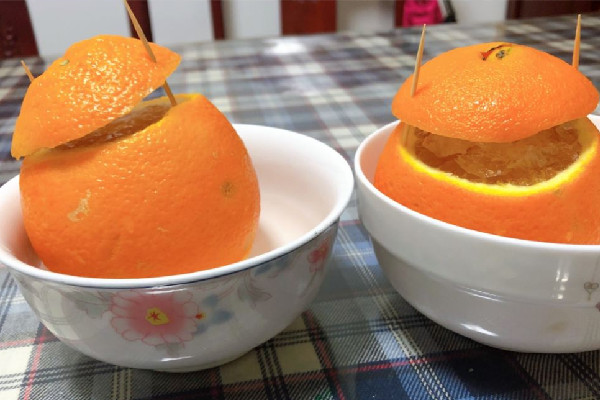 鹽蒸橙子是熱吃還是涼吃 鹽蒸橙子怎么這么苦 鹽蒸橙子是熱吃還是涼吃 鹽蒸橙子怎么這么苦