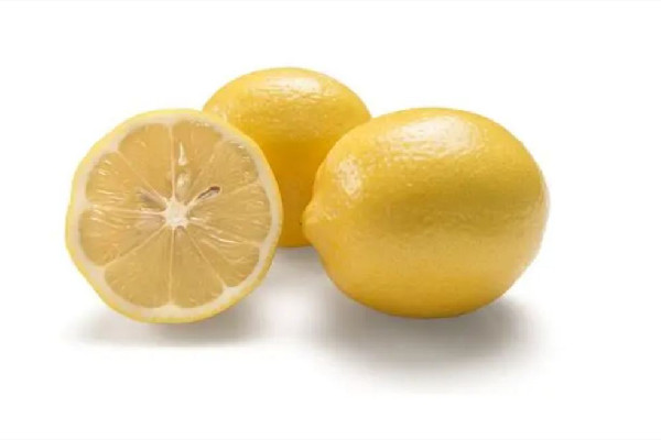 檸檬有提神醒腦的作用嗎 檸檬適合什么體質(zhì)的人喝 檸檬有提神醒腦的作用嗎 檸檬適合什么體質(zhì)的人喝