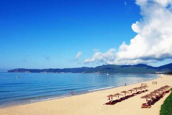 三亞18萬天價酒店一房難求 三亞有什么特產(chǎn)值得買回家 三亞18萬天價酒店一房難求 三亞有什么特產(chǎn)值得買回家