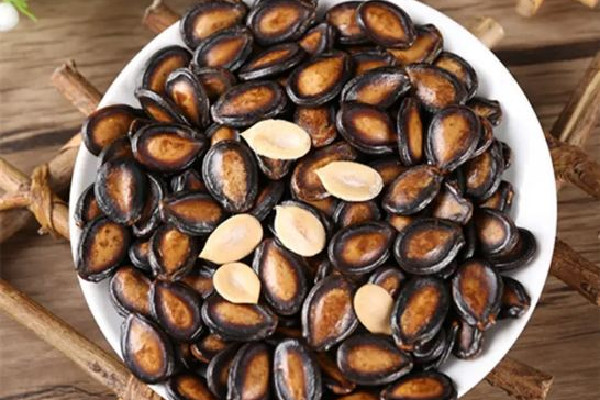 西瓜子有什么作用 西瓜子對頭發(fā)有好處嗎 西瓜子有什么作用 西瓜子對頭發(fā)有好處嗎