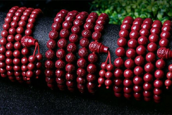 朱砂手串可以化太歲嗎 朱砂手串兔年可以戴嗎 朱砂手串可以化太歲嗎 朱砂手串兔年可以戴嗎