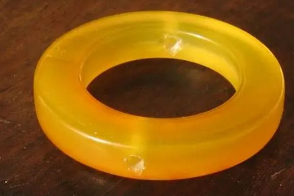 黃瑪瑙五行屬性是什么 黃瑪瑙適合什么生肖 黃瑪瑙五行屬性是什么 黃瑪瑙適合什么生肖