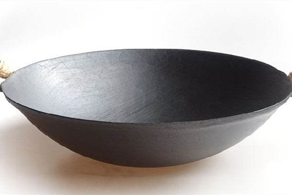 生鐵鍋有涂層和無涂層哪種好 生鐵鍋怎么選購 生鐵鍋有涂層和無涂層哪種好 生鐵鍋怎么選購