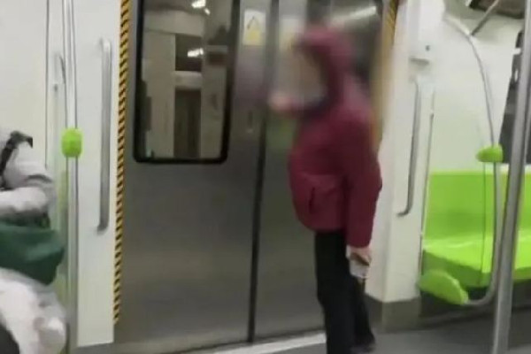 女子地鐵內(nèi)多次吐口水被行拘 地鐵內(nèi)要注意哪些事項(xiàng) 女子地鐵內(nèi)多次吐口水被行拘 地鐵內(nèi)要注意哪些事項(xiàng)