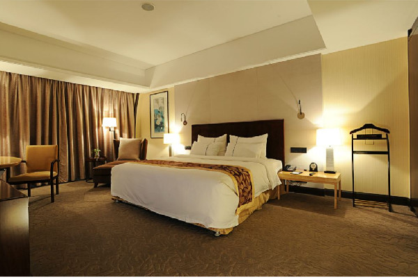 女子酒店洗澡陌生男子闖入 住酒店注意事項 女子酒店洗澡陌生男子闖入 住酒店注意事項