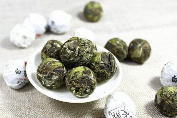 白牡丹茶喝了會(huì)失眠嗎 白牡丹茶對(duì)身體好嗎 白牡丹茶喝了會(huì)失眠嗎 白牡丹茶對(duì)身體好嗎