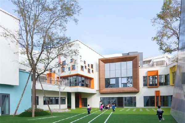 首輪關停潮已來幼兒園一孩難求 幼兒園要學什么知識 首輪關停潮已來幼兒園一孩難求 幼兒園要學什么知識