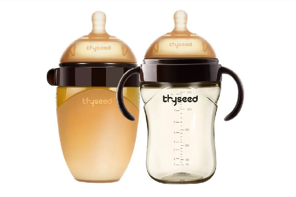 奶瓶買(mǎi)什么材質(zhì)的好 奶瓶是玻璃的好還是ppsu的好 奶瓶買(mǎi)什么材質(zhì)的好 奶瓶是玻璃的好還是ppsu的好