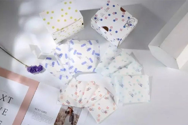 黑袋裝衛(wèi)生巾是偏見還是關心 衛(wèi)生巾用完癢什么原因