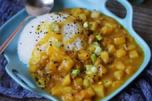 咖喱放多了怎么補救 咖喱要放冰箱嗎 咖喱放多了怎么補救 咖喱要放冰箱嗎