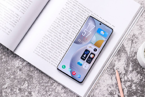 我國每年廢棄手機(jī)約4億部 手機(jī)一般能用幾年 我國每年廢棄手機(jī)約4億部 手機(jī)一般能用幾年