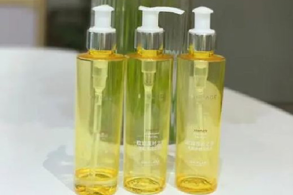 卸妝油什么牌子的好 卸妝油排行榜10強(qiáng)